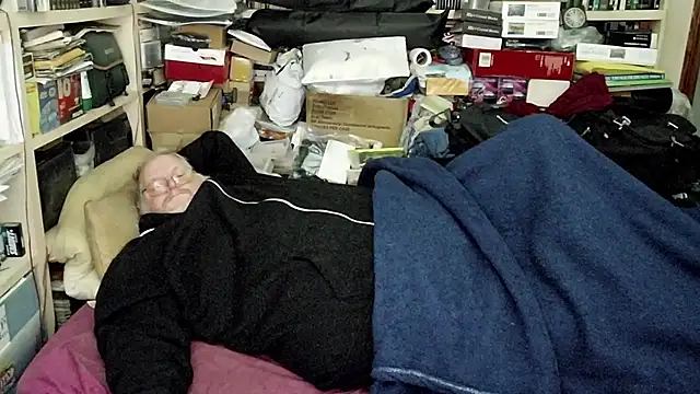 hadeszeuss2 online show from 12-21-24, 12:09