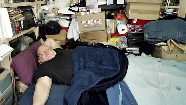 hadeszeuss2 online show from 02-09-26, 07:29