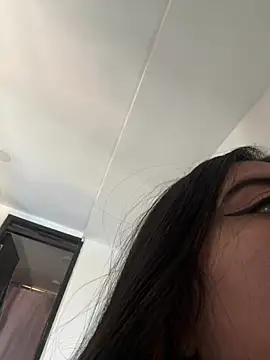 Snapshot of Devilsweet17 chatting on 02-16-25, 05:59 Devilsweet17 online show from 02-16-25, 05:59