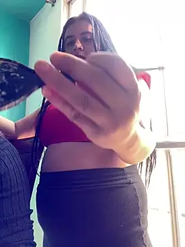 Snapshot of Devilsweet17 chatting on 02-27-25, 07:15 Devilsweet17 online show from 02-27-25, 07:15