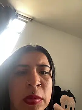 Snapshot of Devilsweet17 chatting on 11-12-25, 07:46 Devilsweet17 online show from 11-12-25, 07:46