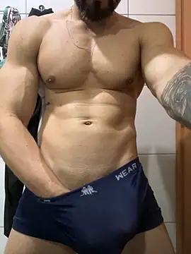 Lb20gostoso online show from 10-08-25, 03:48