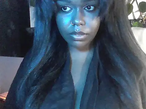 Snapshot of CurvaceousGoddess88 chatting on 01-16-26, 12:03 CurvaceousGoddess88 online show from 01-16-26, 12:03