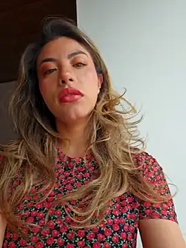 Karen San Miguel online show from 11-25-25, 06:30