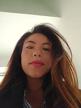 Snapshot of Karen_San_Miguel chatting on 06-03-26, 08:14 Karen San Miguel online show from 06-03-26, 08:14