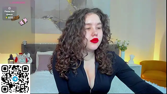 Snapshot of Ariella_Sol chatting on 03-13-25, 04:16 Ariella Sol online show from 03-13-25, 04:16