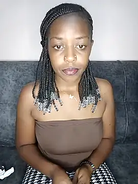 Snapshot of pretty-eyes23 chatting on 12-18-24, 06:14 pretty-eyes23 online show from 12-18-24, 06:14