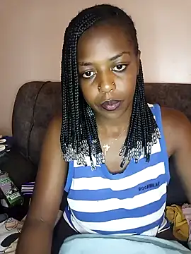 Snapshot of pretty-eyes23 chatting on 01-19-25, 03:21 pretty-eyes23 online show from 01-19-25, 03:21