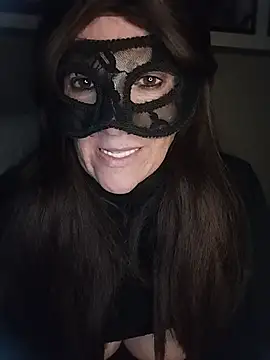 Snapshot of 23Milly chatting on 02-04-25, 07:33 23Milly online show from 02-04-25, 07:33