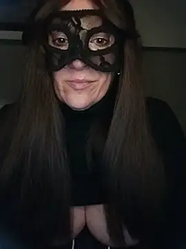 Snapshot of 23Milly chatting on 03-04-25, 07:01 23Milly online show from 03-04-25, 07:01