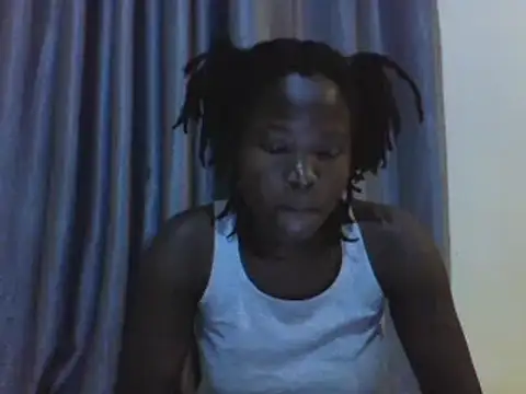 Snapshot of Yugibaby1 chatting on 01-16-25, 01:48 Yugibaby1 online show from 01-16-25, 01:48