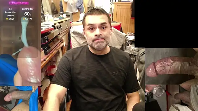 Snapshot of ClampMaster chatting on 01-26-25, 02:03 ClampMaster online show from 01-26-25, 02:03