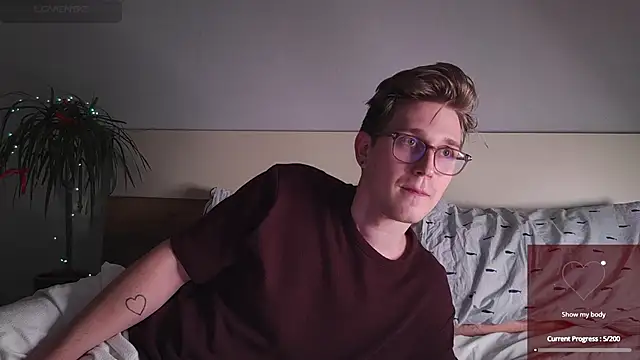 Shirizi online show from 01-12-26, 09:42