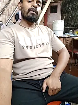 Snapshot of rayhan085 chatting on 09-12-25, 08:14 rayhan085 online show from 09-12-25, 08:14