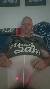 ShyBoy1982 online show from 11-02-25, 12:13