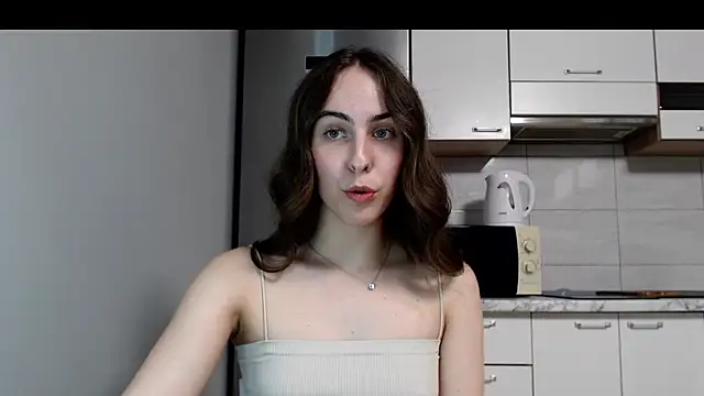 Snapshot of SierraSky_ chatting on 05-16-26, 05:23 SierraSky online show from 05-16-26, 05:23