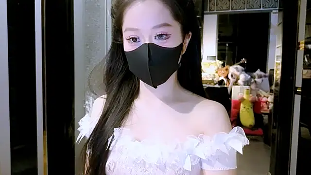 Snapshot of Martha_99 chatting on 11-23-25, 04:23 Martha 99 online show from 11-23-25, 04:23