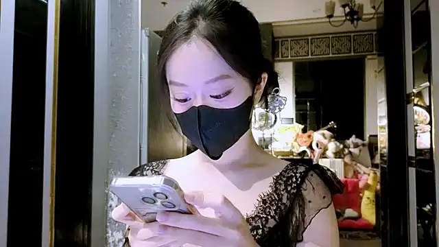 Snapshot of Martha_99 chatting on 11-26-25, 12:28 Martha 99 online show from 11-26-25, 12:28