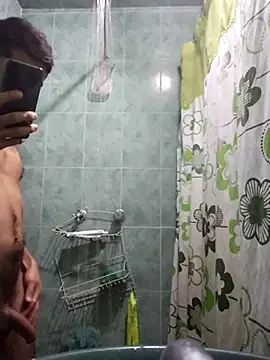 Snapshot of jperezofficial1 chatting on 12-03-24, 02:47 jperezofficial1 online show from 12-03-24, 02:47