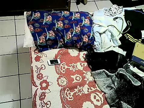 Snapshot of jperezofficial1 chatting on 09-08-25, 04:50 jperezofficial1 online show from 09-08-25, 04:50