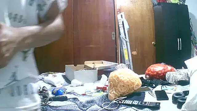 Snapshot of jperezofficial1 chatting on 09-30-25, 07:24 jperezofficial1 online show from 09-30-25, 07:24