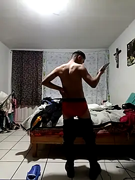 Snapshot of jperezofficial1 chatting on 11-16-25, 04:07 jperezofficial1 online show from 11-16-25, 04:07