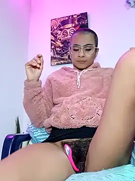 Leslly  online show from 04-01-26, 07:09