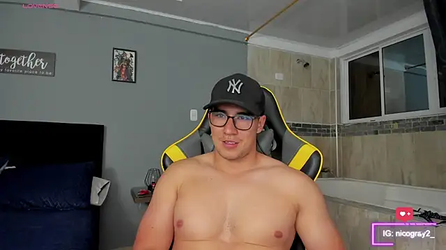 Snapshot of owengray2n chatting on 03-08-25, 04:56 owengray2n online show from 03-08-25, 04:56