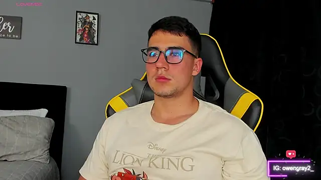 Snapshot of owengray2n chatting on 03-22-25, 11:42 owengray2n online show from 03-22-25, 11:42