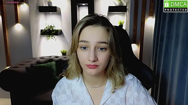 Snapshot of Sinty_Noria chatting on 03-02-25, 05:33 Sinty Noria online show from 03-02-25, 05:33