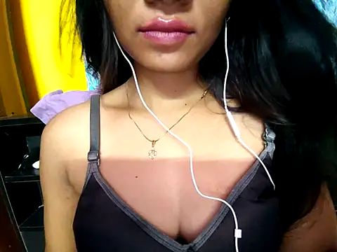 Snapshot of cutesoma2 chatting on 07-14-26, 10:15 cutesoma2 online show from 07-14-26, 10:15