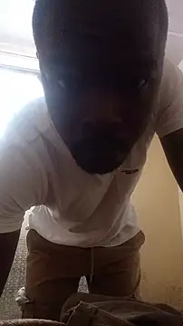 Snapshot of MMARTINDICK chatting on 01-06-26, 12:42 MMARTINDICK online show from 01-06-26, 12:42