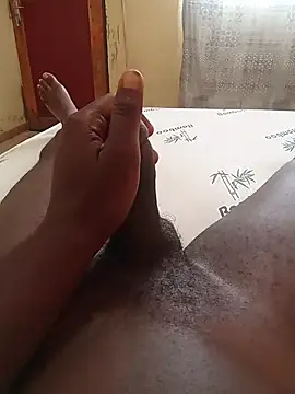 Snapshot of MMARTINDICK chatting on 01-08-26, 08:05 MMARTINDICK online show from 01-08-26, 08:05