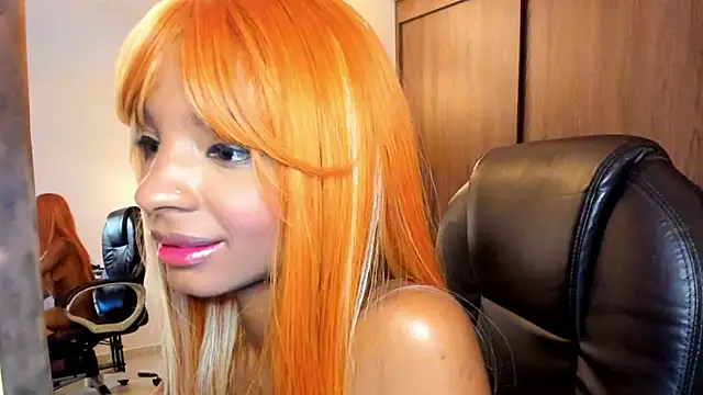 Snapshot of alikahouston4 chatting on 02-01-25, 09:21 alikahouston4 online show from 02-01-25, 09:21