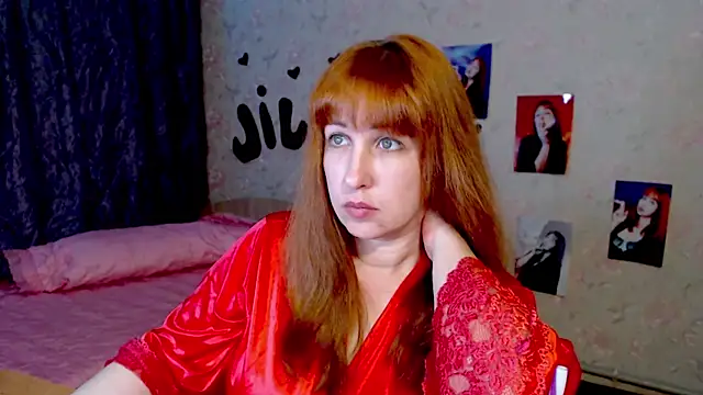 Snapshot of JillStevens chatting on 02-12-25, 12:16 JillStevens online show from 02-12-25, 12:16