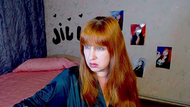 Snapshot of JillStevens chatting on 02-25-25, 02:33 JillStevens online show from 02-25-25, 02:33