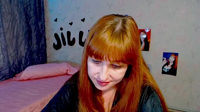 Snapshot of JillStevens chatting on 03-01-25, 12:45 JillStevens online show from 03-01-25, 12:45