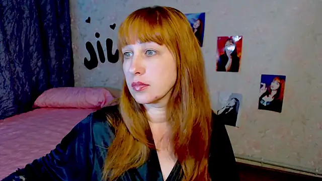 Snapshot of JillStevens chatting on 03-04-25, 04:09 JillStevens online show from 03-04-25, 04:09