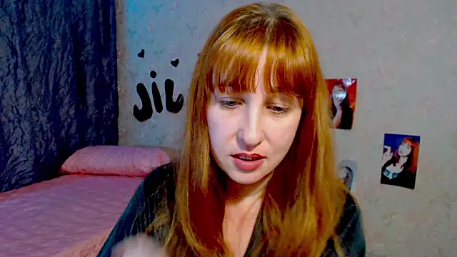 Snapshot of JillStevens chatting on 03-04-25, 07:11 JillStevens online show from 03-04-25, 07:11