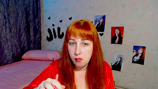 Snapshot of JillStevens chatting on 03-07-25, 05:49 JillStevens online show from 03-07-25, 05:49