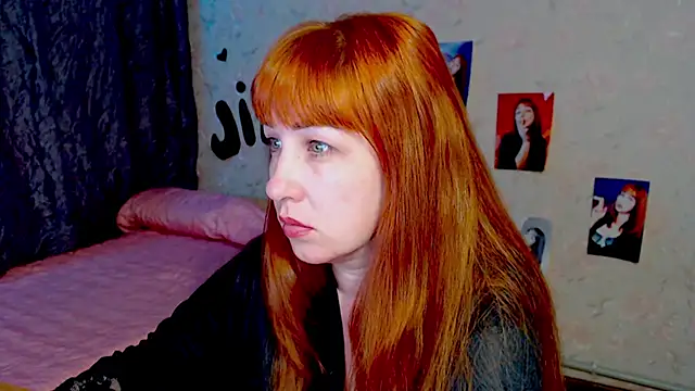 Snapshot of JillStevens chatting on 03-11-25, 04:21 JillStevens online show from 03-11-25, 04:21
