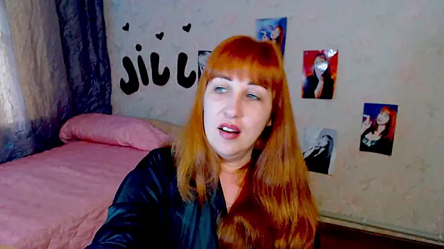 Snapshot of JillStevens chatting on 03-12-25, 10:16 JillStevens online show from 03-12-25, 10:16