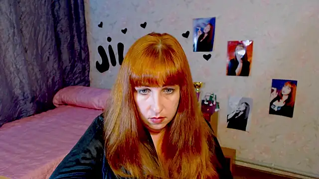 Snapshot of JillStevens chatting on 03-12-25, 02:45 JillStevens online show from 03-12-25, 02:45