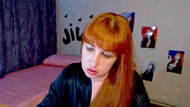 Snapshot of JillStevens chatting on 03-14-25, 05:13 JillStevens online show from 03-14-25, 05:13
