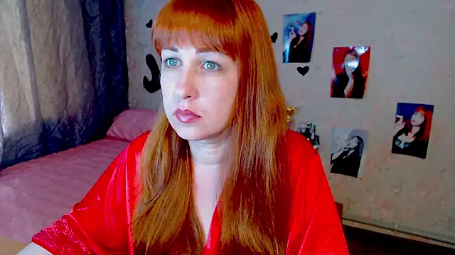 Snapshot of JillStevens chatting on 03-18-25, 11:19 JillStevens online show from 03-18-25, 11:19