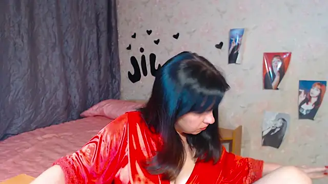 Snapshot of JillStevens chatting on 09-10-25, 03:56 JillStevens online show from 09-10-25, 03:56