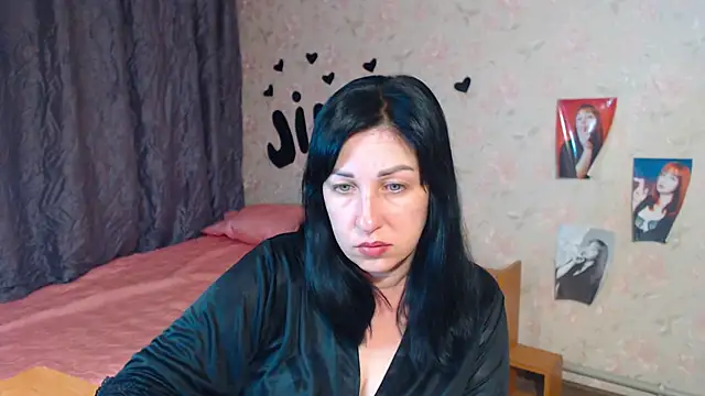 Snapshot of JillStevens chatting on 09-23-25, 02:14 JillStevens online show from 09-23-25, 02:14