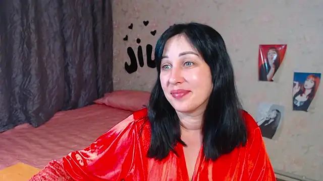 Snapshot of JillStevens chatting on 09-26-25, 04:11 JillStevens online show from 09-26-25, 04:11