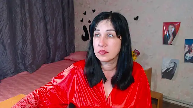 Snapshot of JillStevens chatting on 09-30-25, 04:39 JillStevens online show from 09-30-25, 04:39
