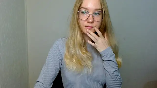 cindi hot online show from 11-29-25, 09:34